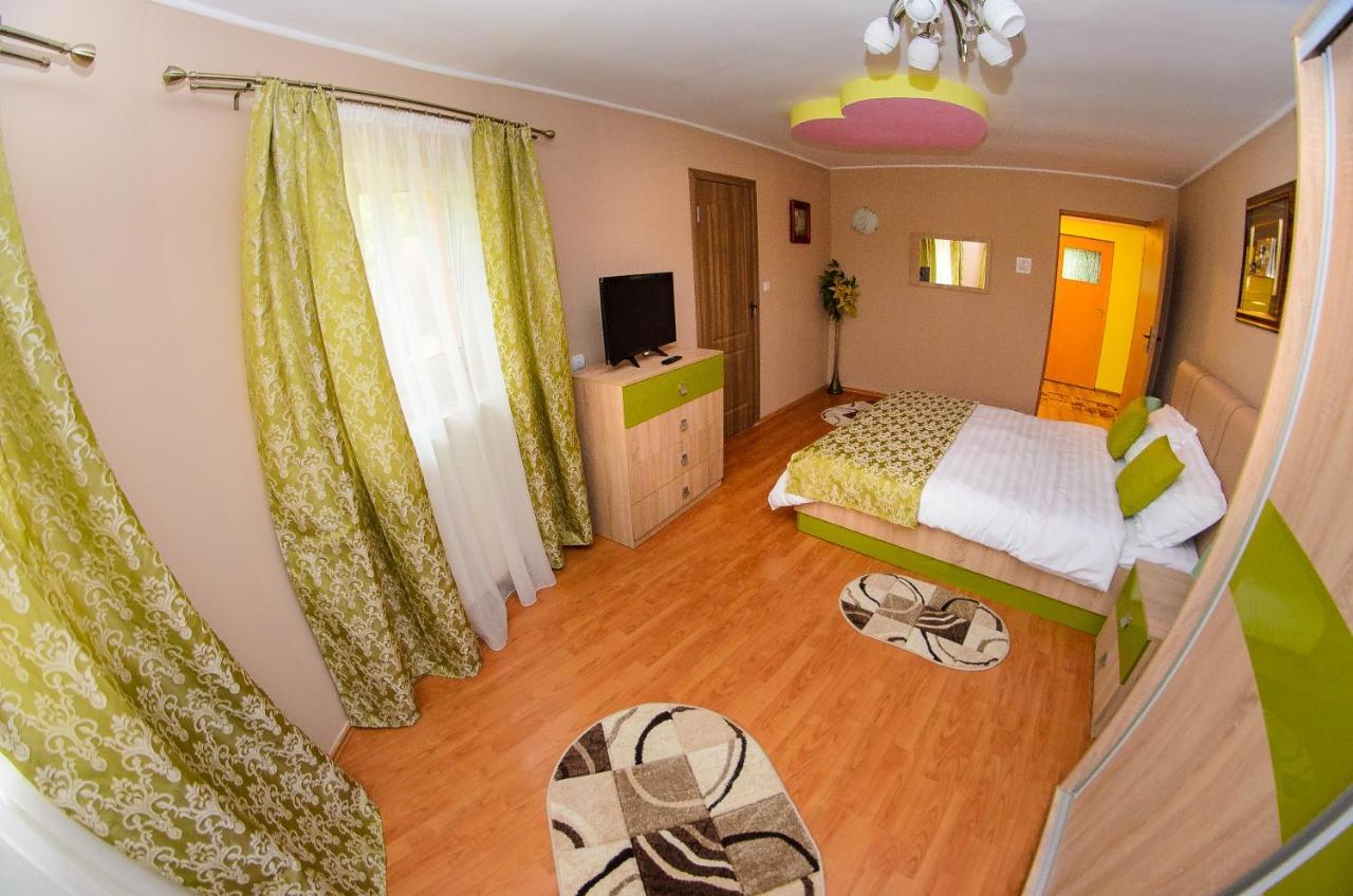 Casa Liana Hotel Oradea Exterior foto